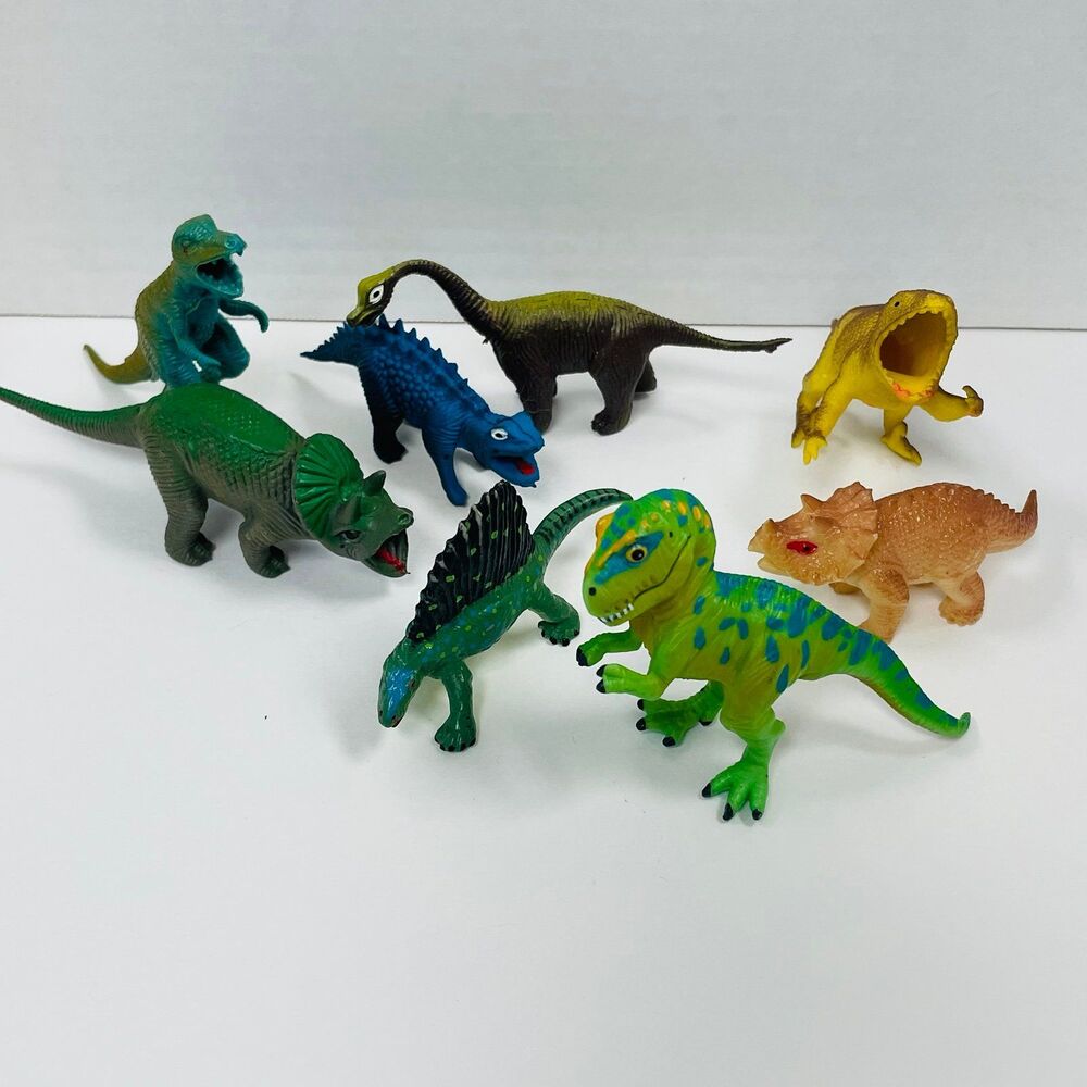 Vintage Dinosaur Figure Lot of 8 - Safari Ltd Mixed Species 3" Toy Discovery